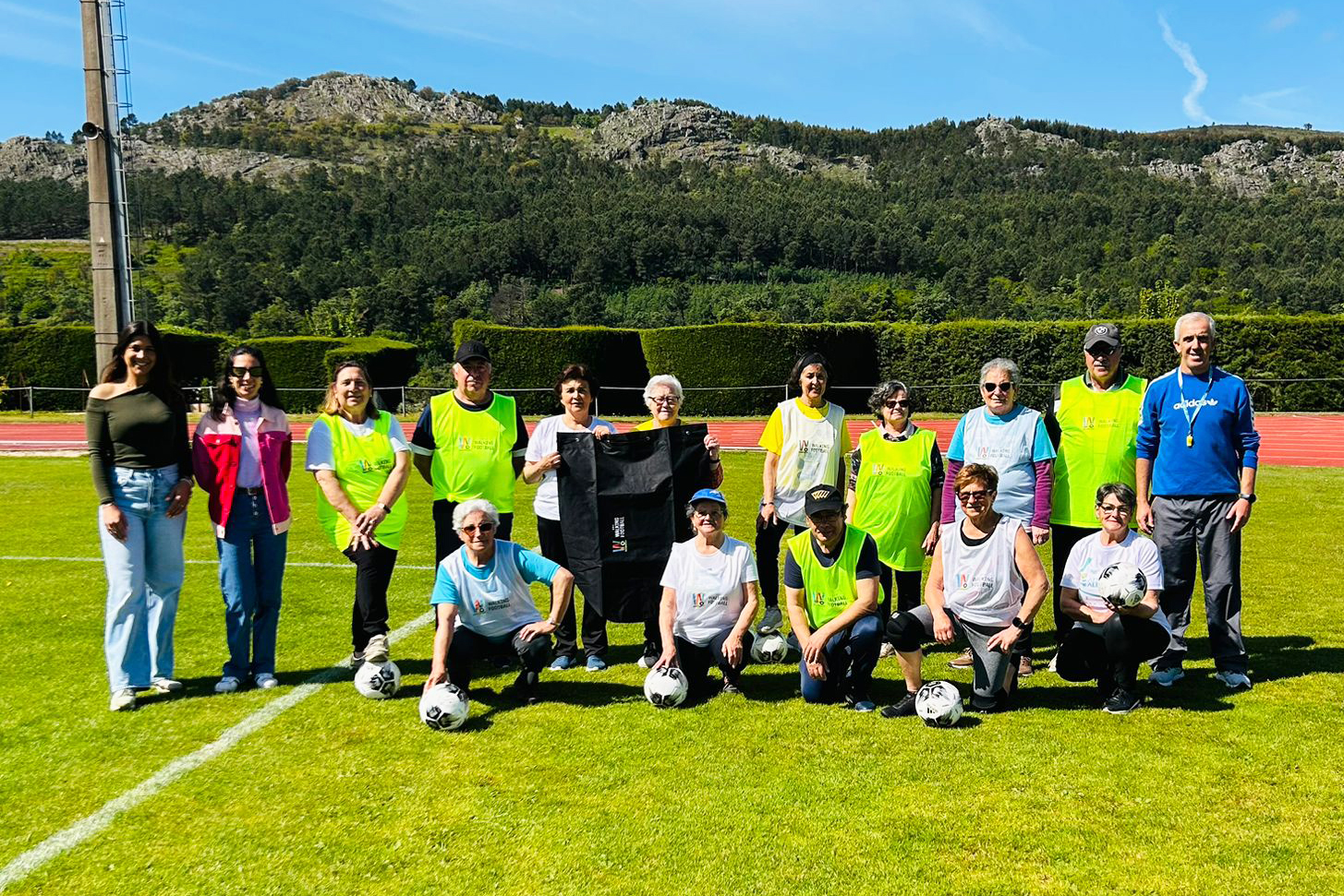 Universidade Sénior de Castelo de Vide recebe Kit de Walking Football