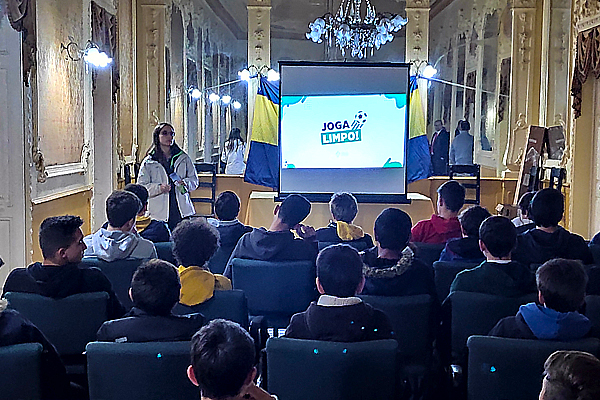 "O Elvas" Joga Limpo